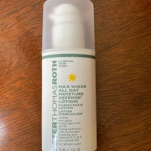 Peter Thomas Roth Moisture Defense Lotion